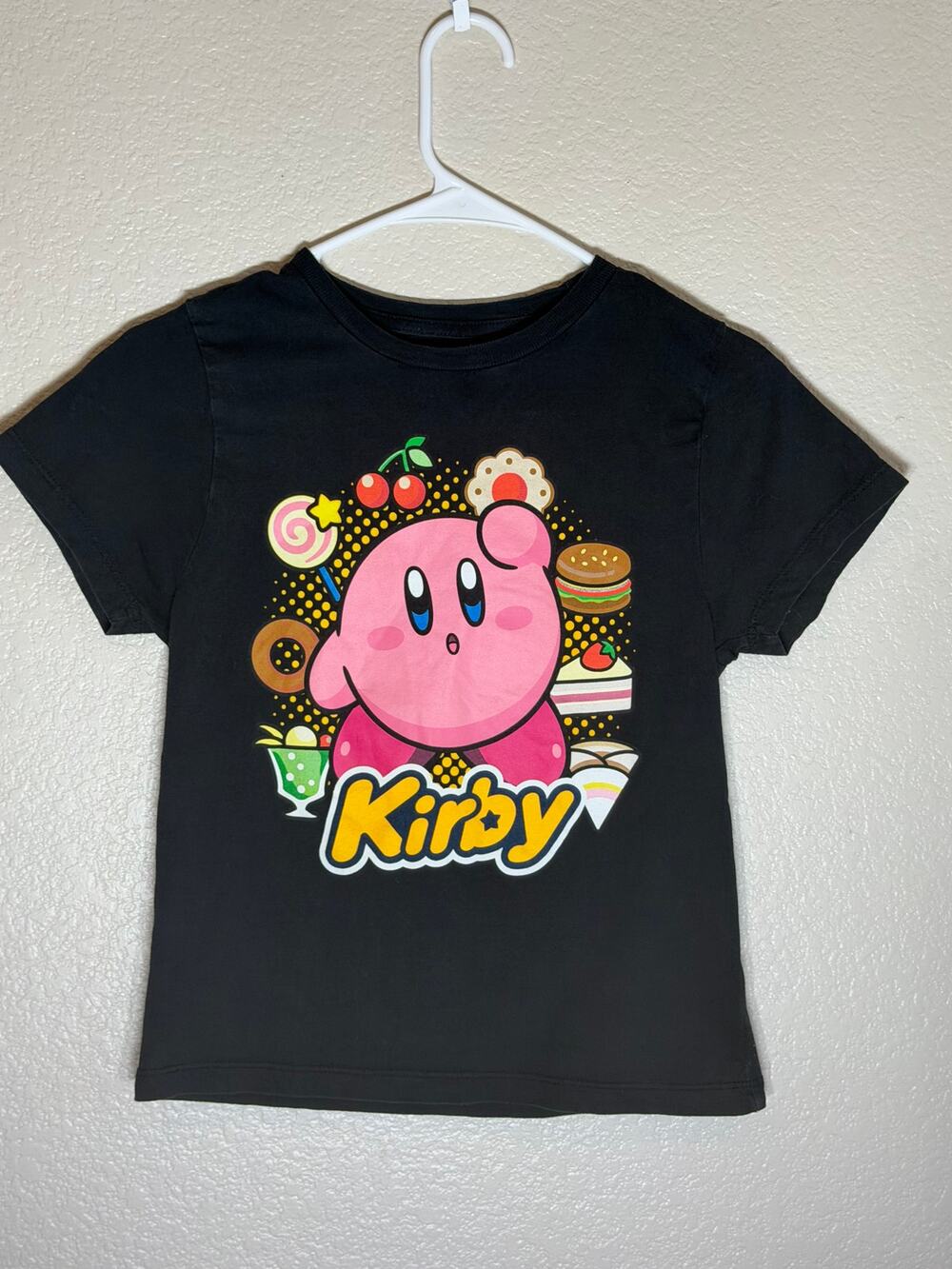Kirby Nintendo Kids Graphic Black T-Shirt Size Small